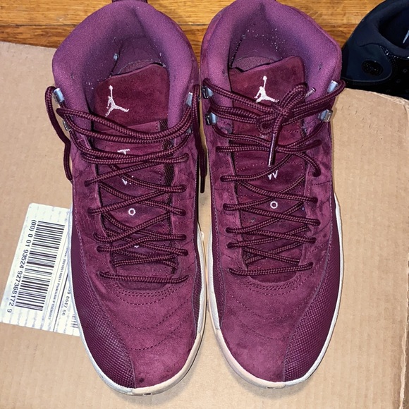 Shoes - Picture 2 of 5